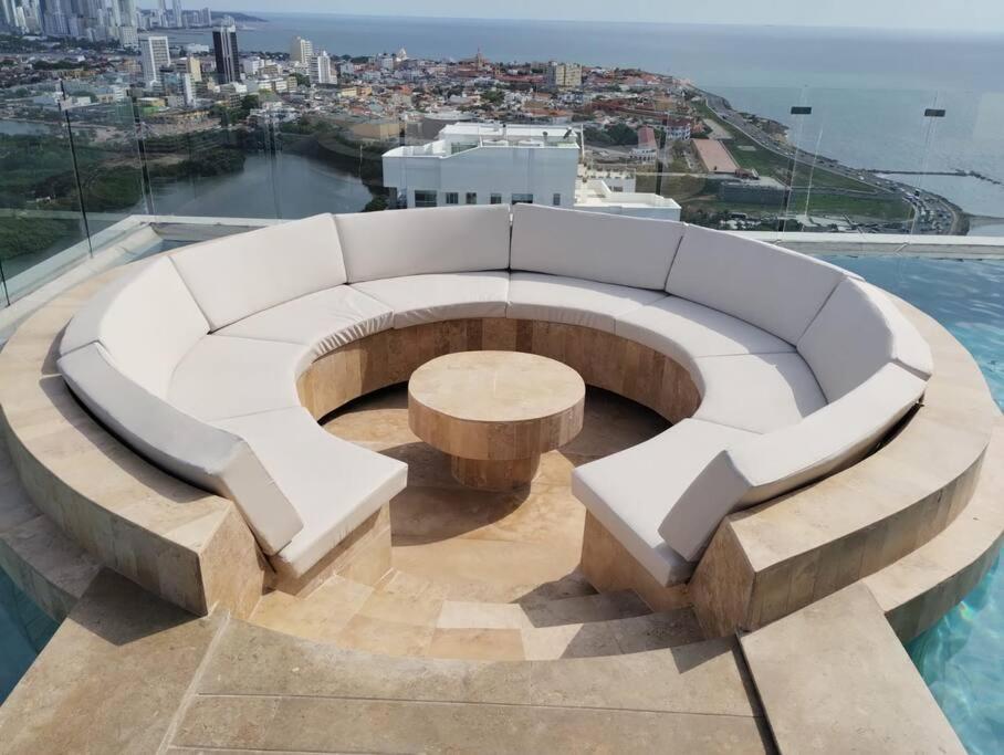 Murano Centro - Luxury On 21th Floor Apartment Cartagena